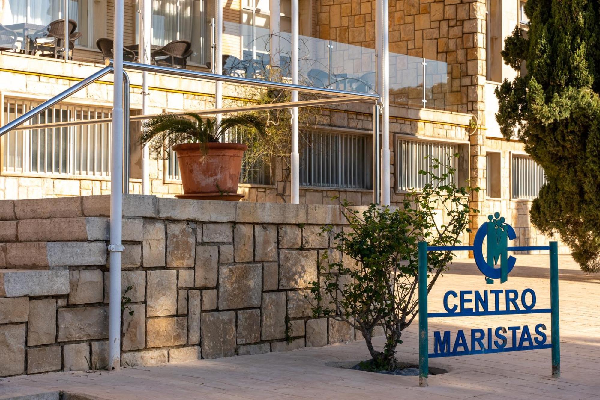 Costablanca Explore Hostel Sports&Events La Mariña Esterno foto